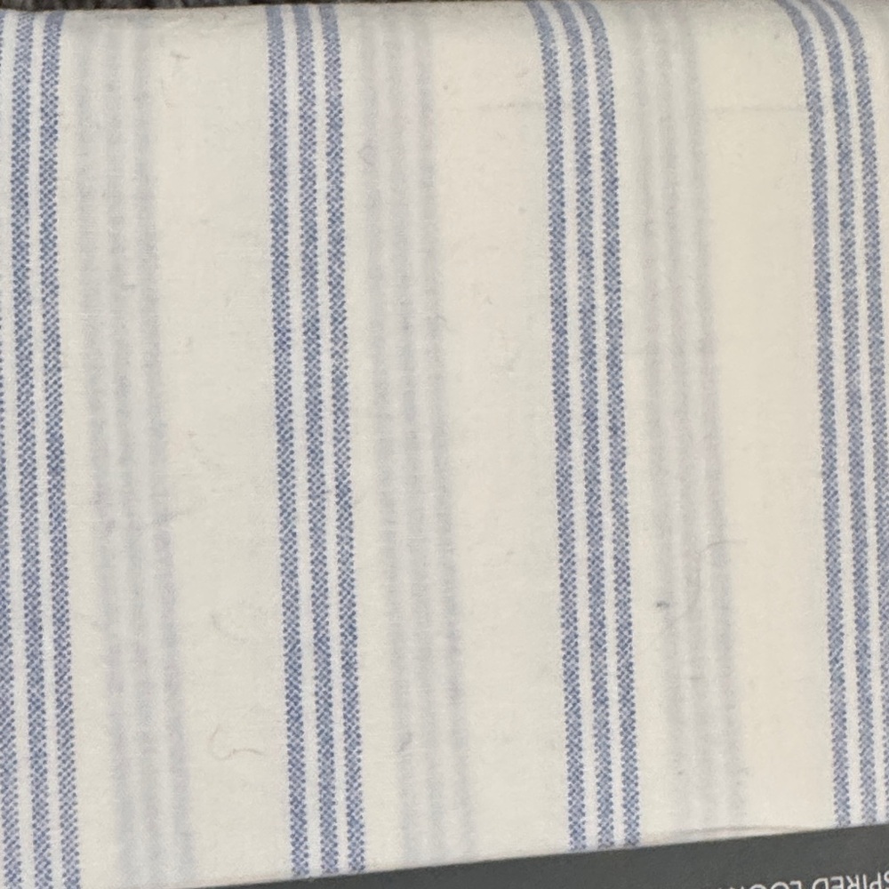 Threshold Vintage-Washed Percale Sheet Set in White and Light Blue Stripes - Picture 3 of 8